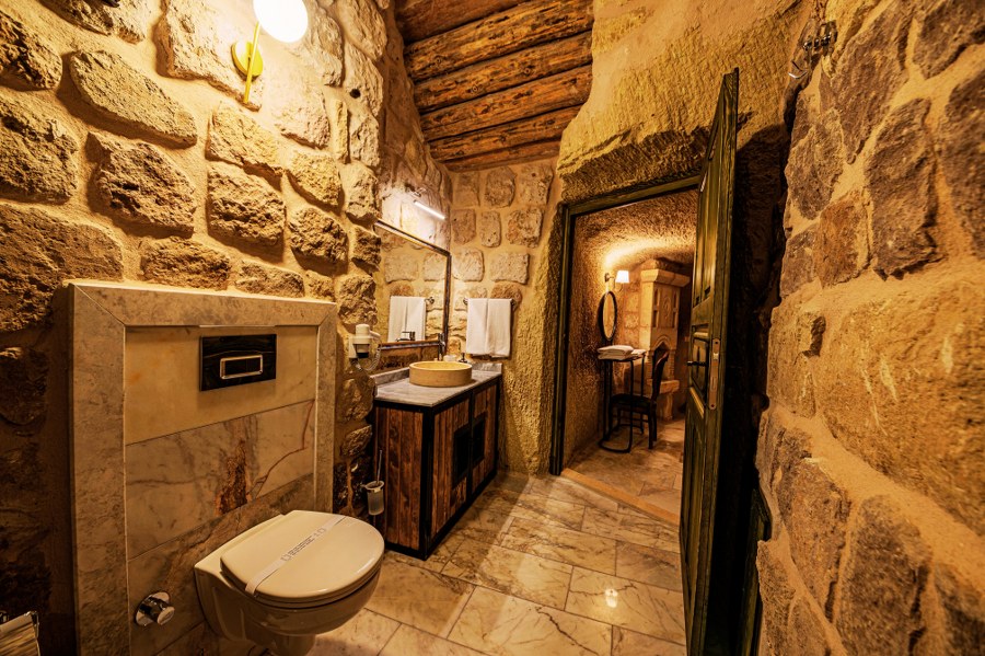 banyo 2 900x599 14 7 25936